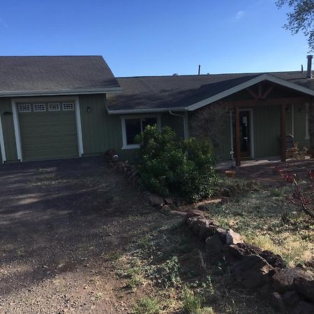 Peaks Wildernest House Bed And Breakfast - Vaccinations Required Flagstaff Esterno foto