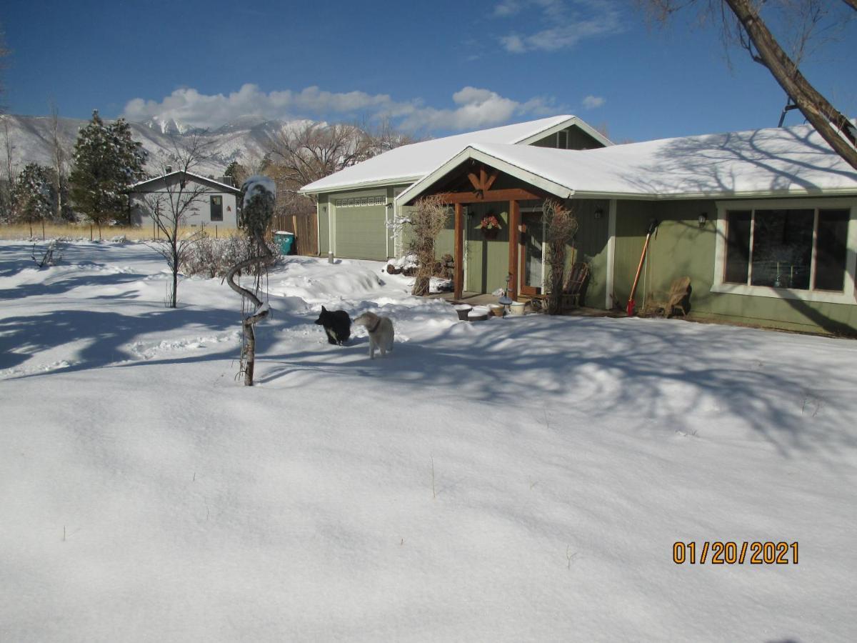 Peaks Wildernest House Bed And Breakfast - Vaccinations Required Flagstaff Esterno foto
